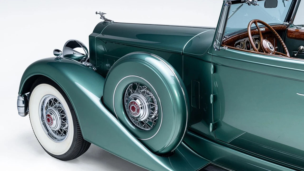 1934 Packard Twelve - Image 19 of 31