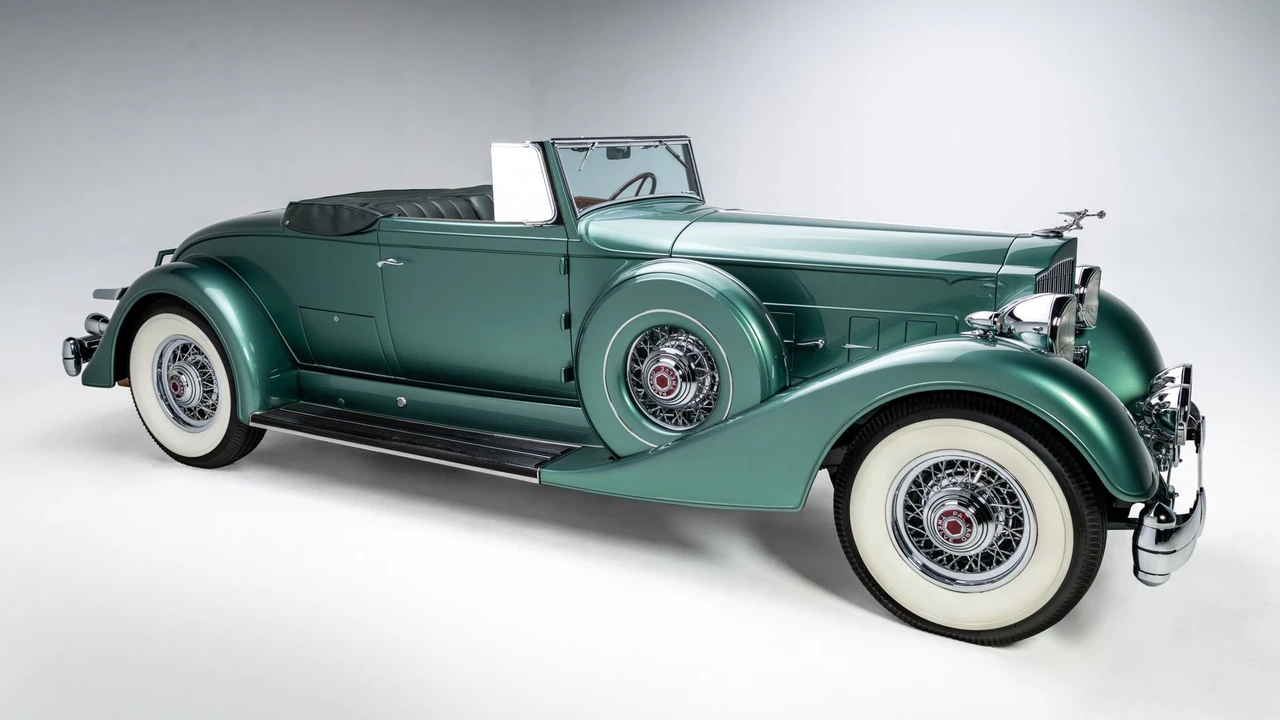 1934 Packard Twelve - Image 10 of 31
