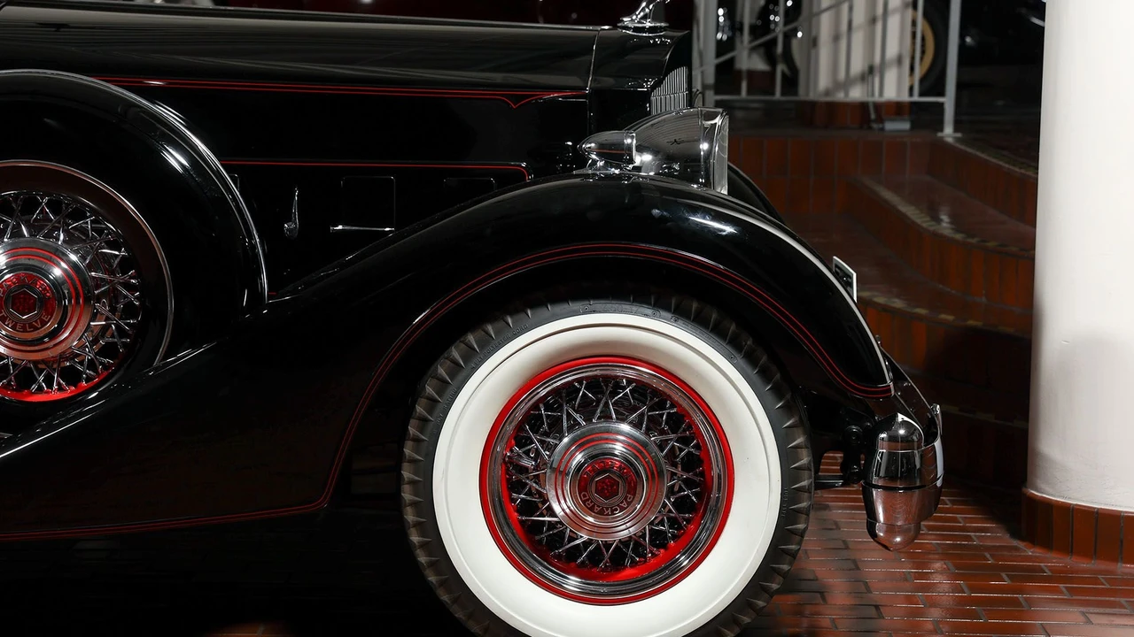 1934 Packard Twelve - Image 22 of 31