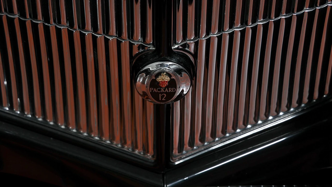 1934 Packard Twelve - Image 15 of 31