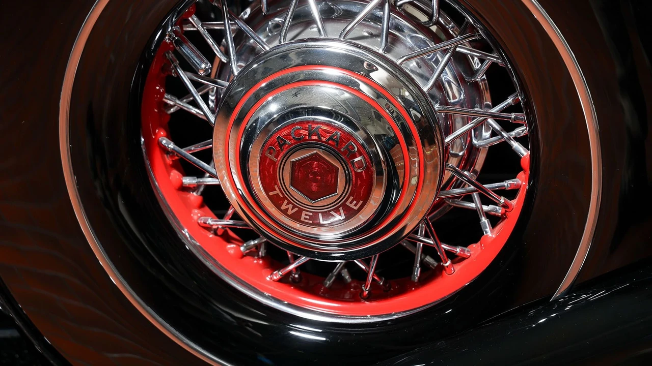1934 Packard Twelve - Image 19 of 31
