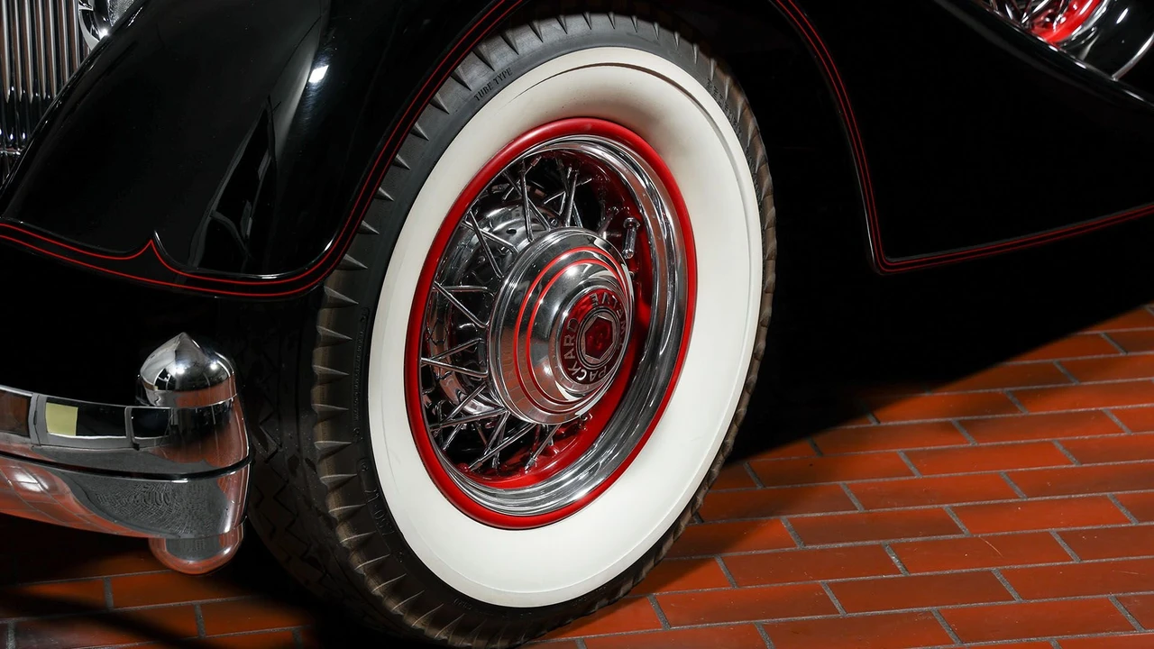 1934 Packard Twelve - Image 25 of 31