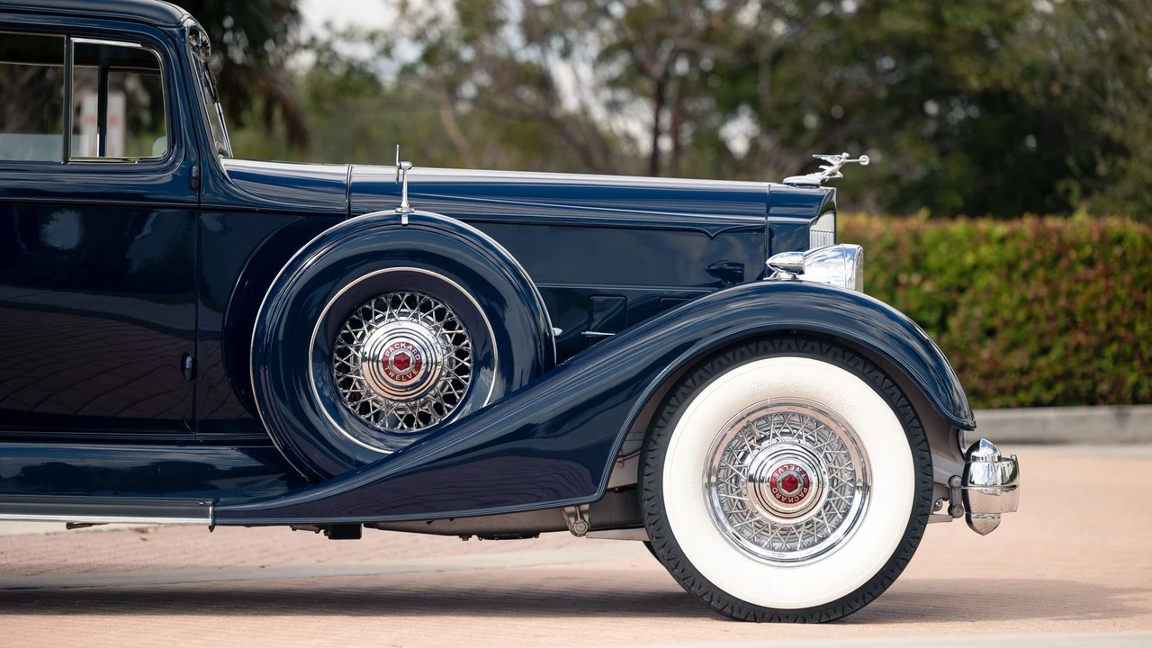 1934 Packard Twelve - Image 13 of 31