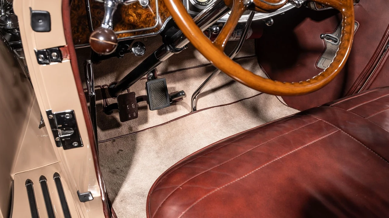 1934 Packard Twelve - Image 30 of 31