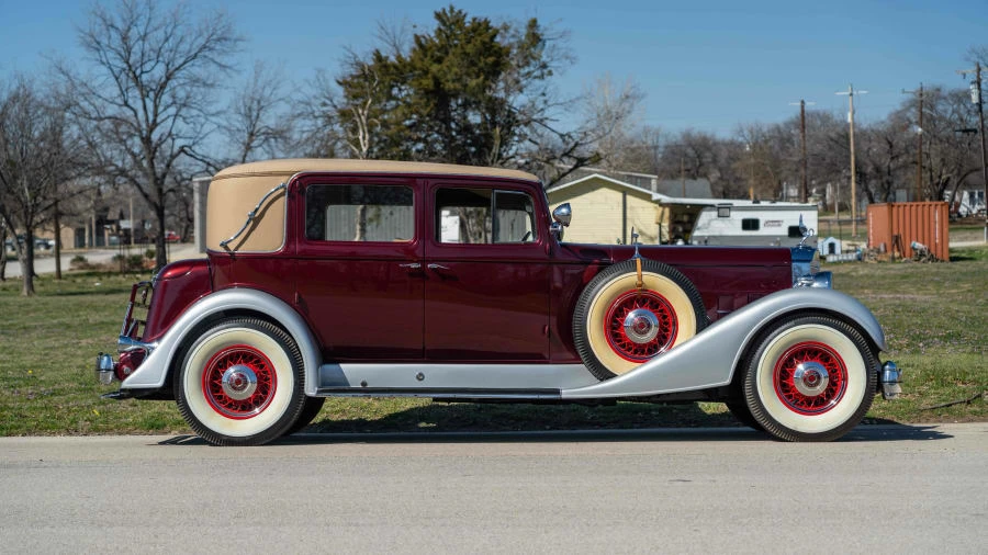 1934 Packard Twelve - Image 8 of 13
