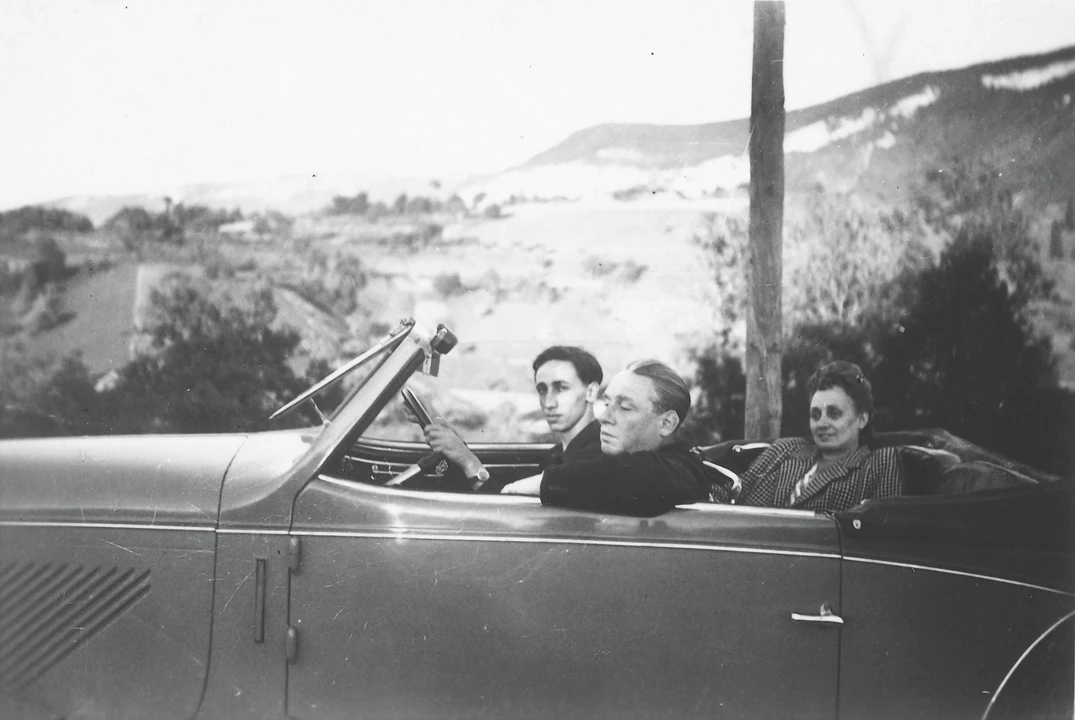 1934 Panhard - Image 2 of 20