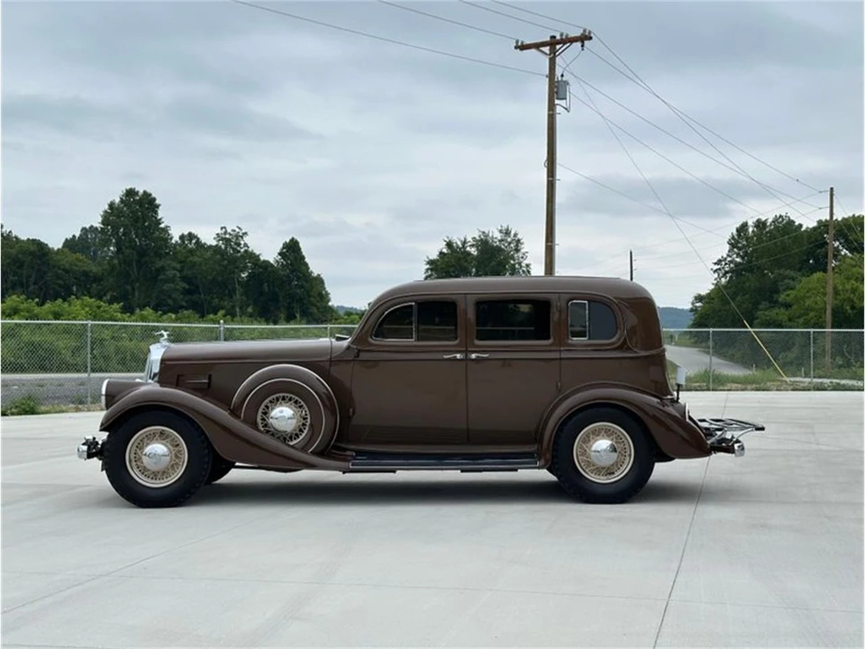 1934 Pierce-Arrow - Image 13 of 31