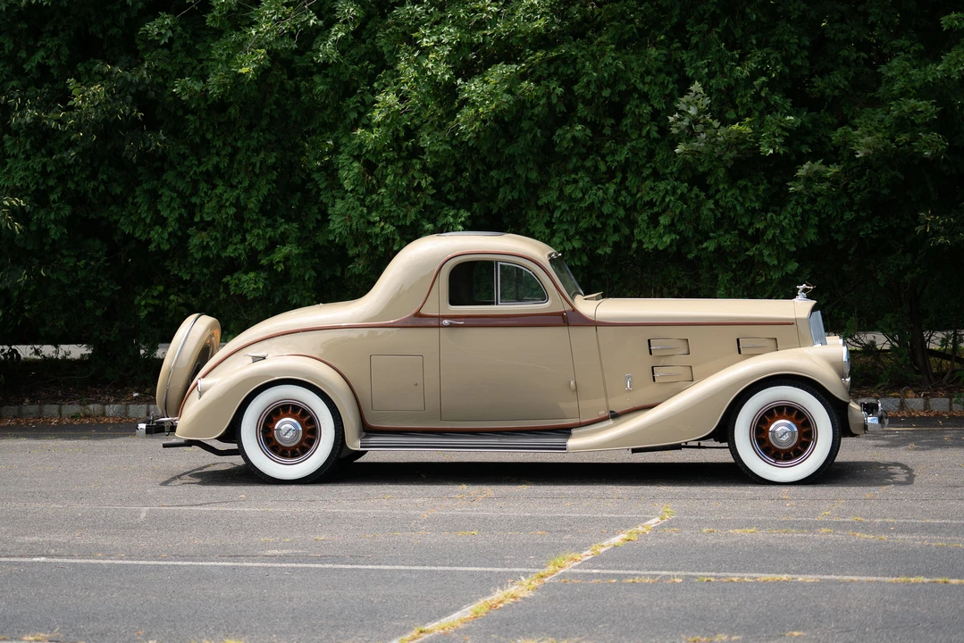 1934 Pierce-Arrow - Image 9 of 31