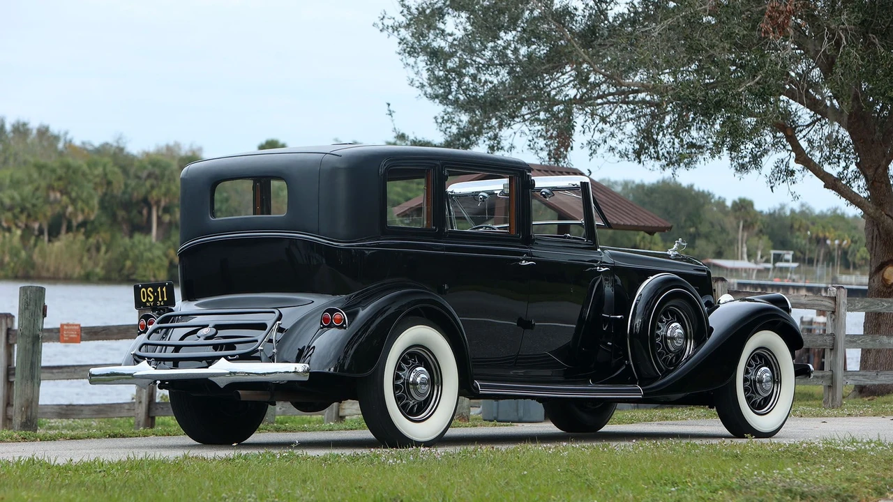1934 Pierce-Arrow - Image 16 of 31