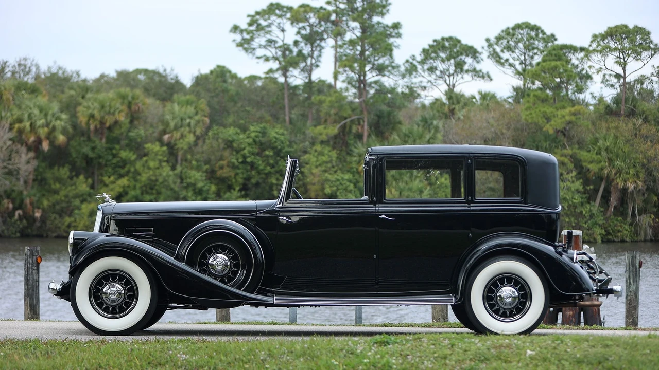 1934 Pierce-Arrow - Image 13 of 31