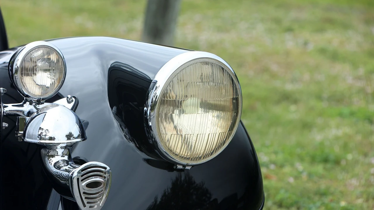 1934 Pierce-Arrow - Image 18 of 31
