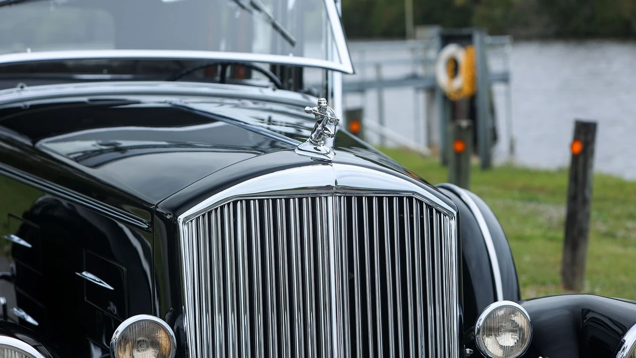 1934 Pierce-Arrow - Image 28 of 31