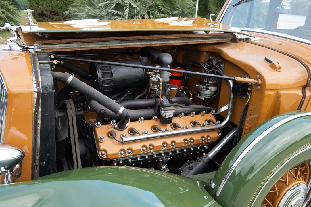 1934 Pierce-Arrow - Image 4 of 10