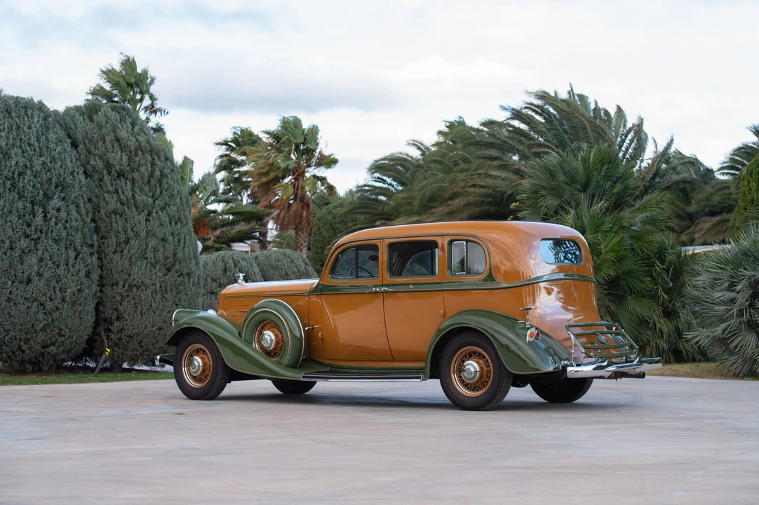 1934 Pierce-Arrow - Image 7 of 10