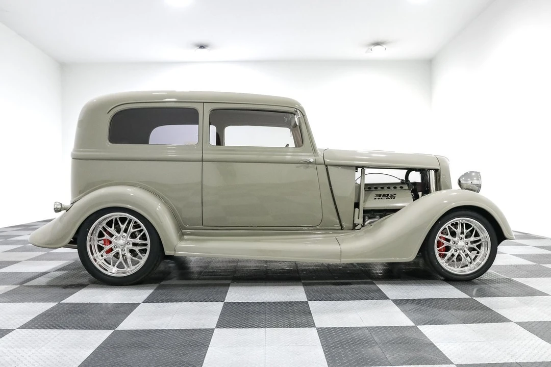 1934 Plymouth Deluxe & Special Deluxe - Image 8 of 31