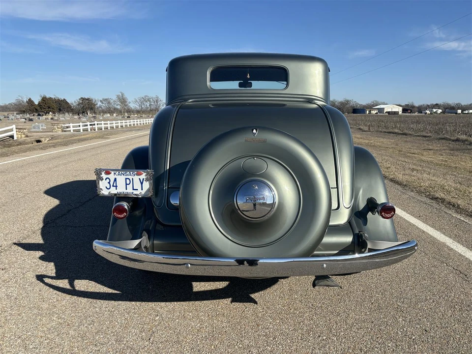 1934 Plymouth Deluxe & Special Deluxe - Image 7 of 31