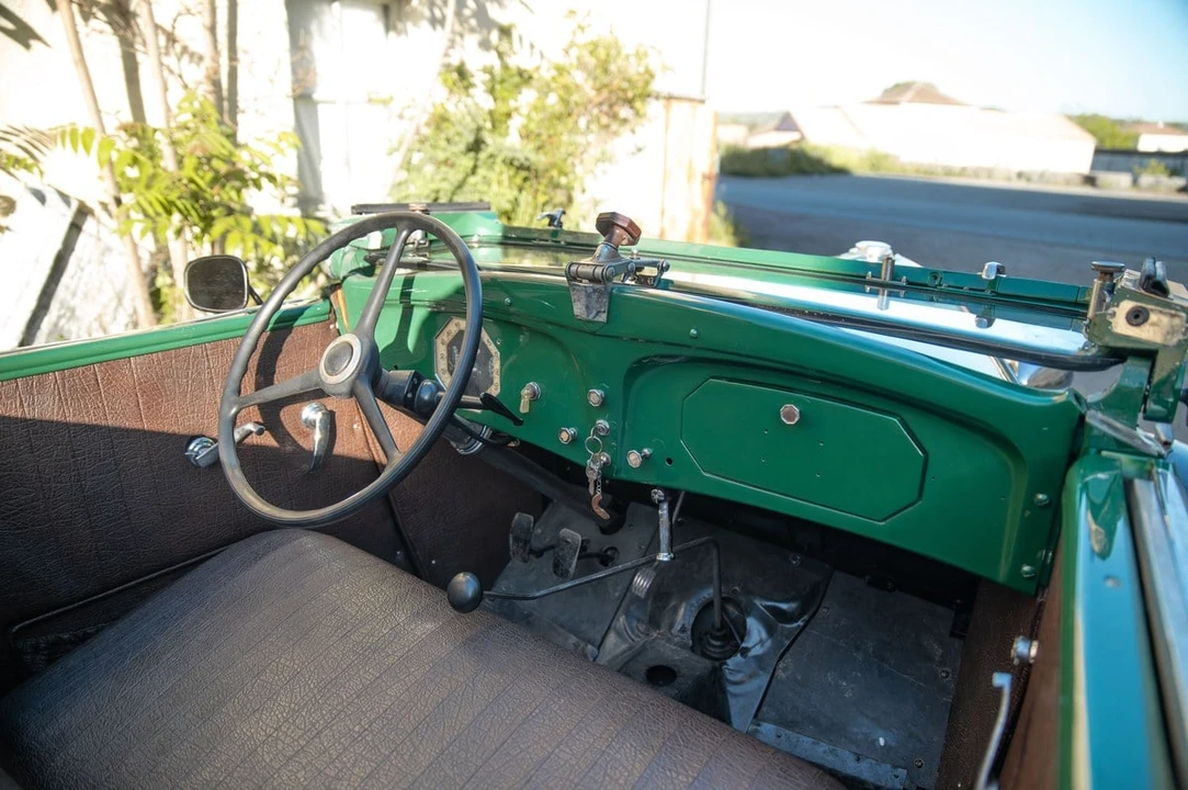1934 Renault - Image 22 of 30