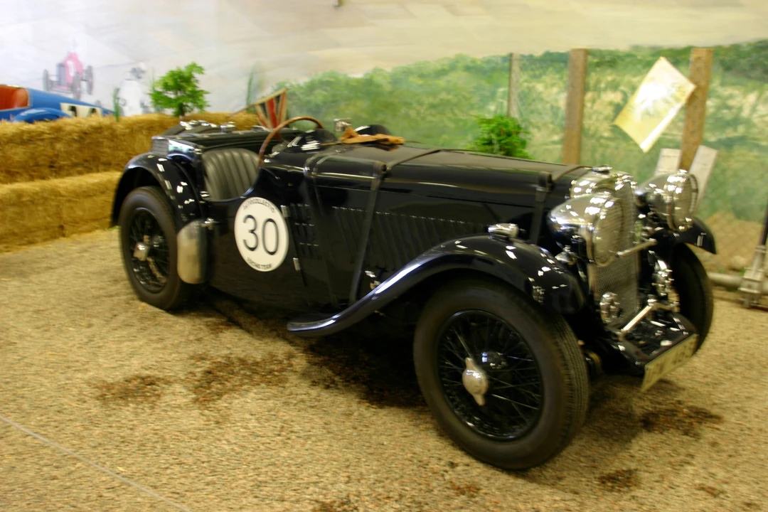 1934 Singer - Image 2 of 2