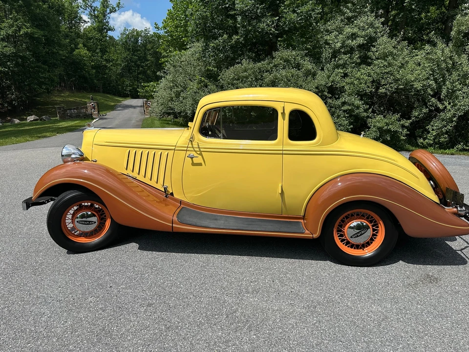 1934 Hudson - Image 3 of 31