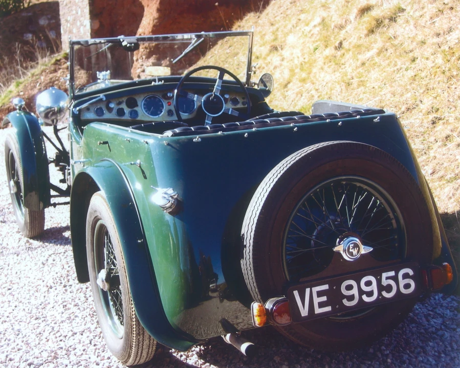 1934 Wolseley - Image 2 of 2