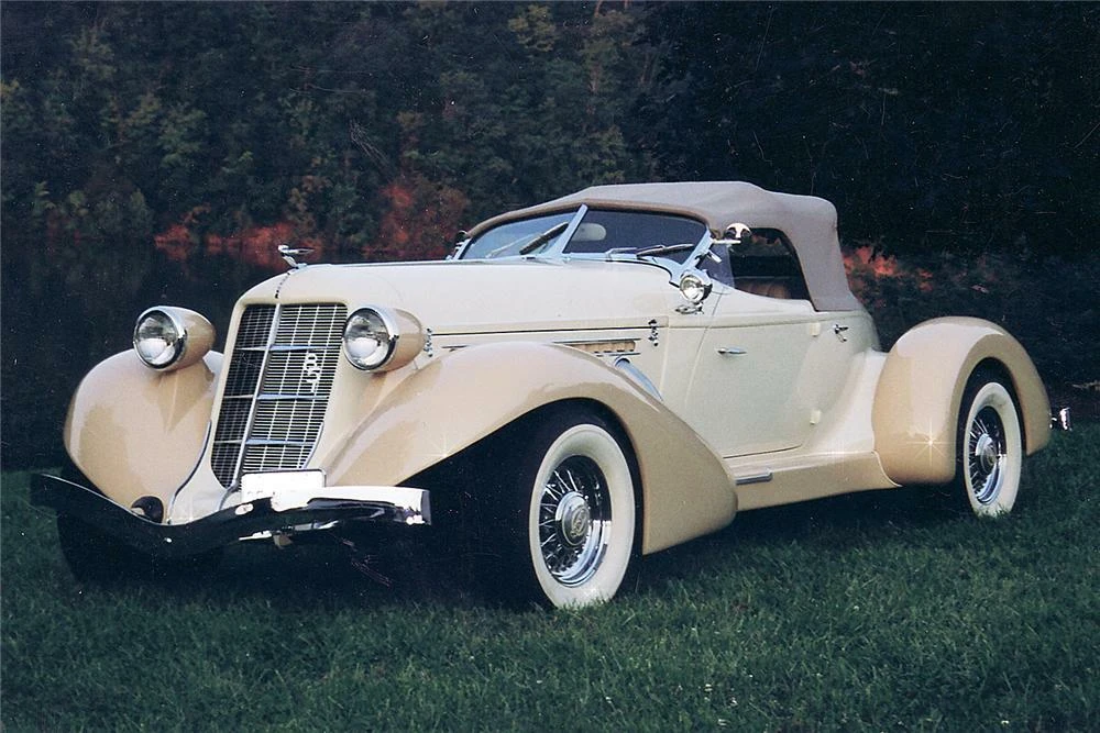 1935 Auburn Speedster - Image 2 of 5