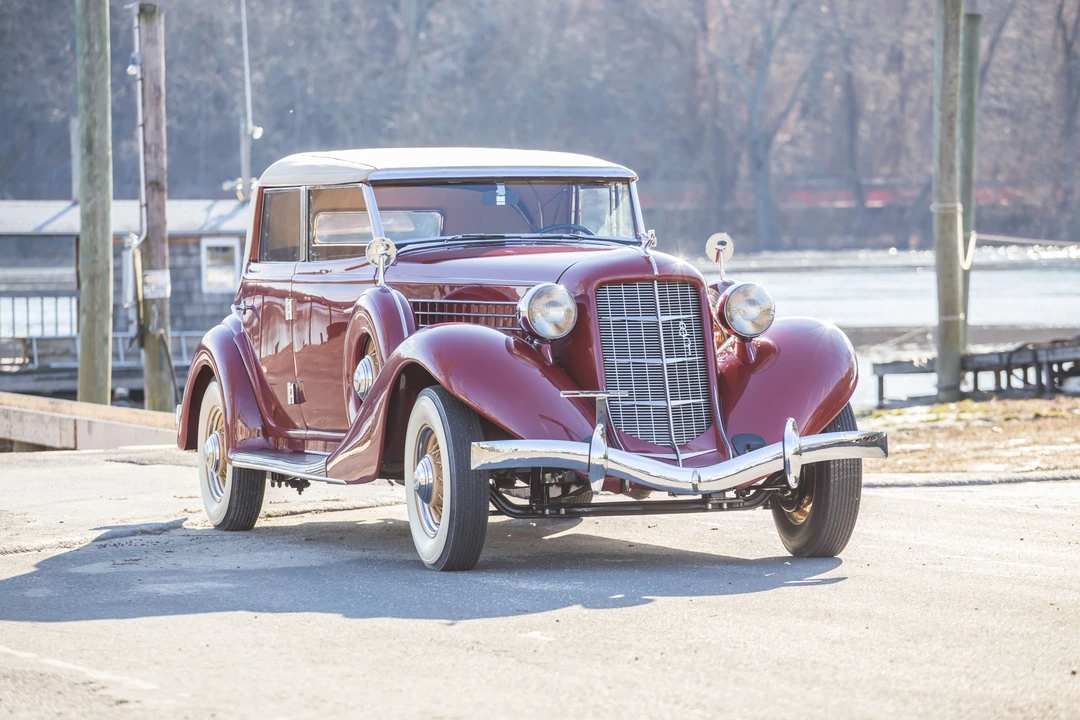 1935 Auburn Speedster - Image 13 of 25