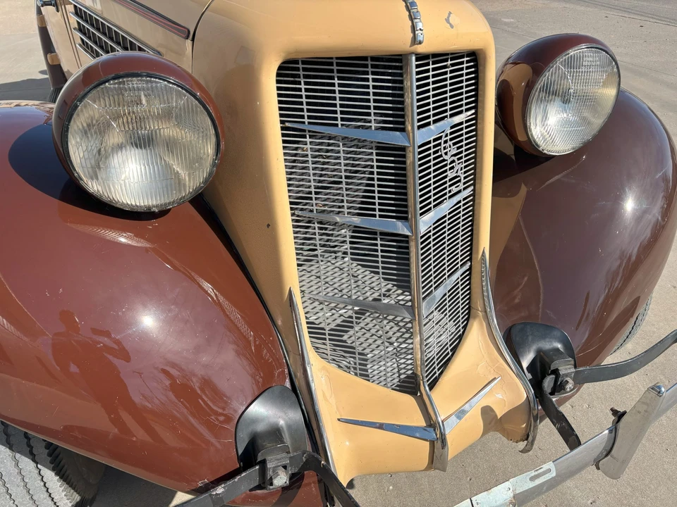 1935 Auburn Eight - Image 11 of 31