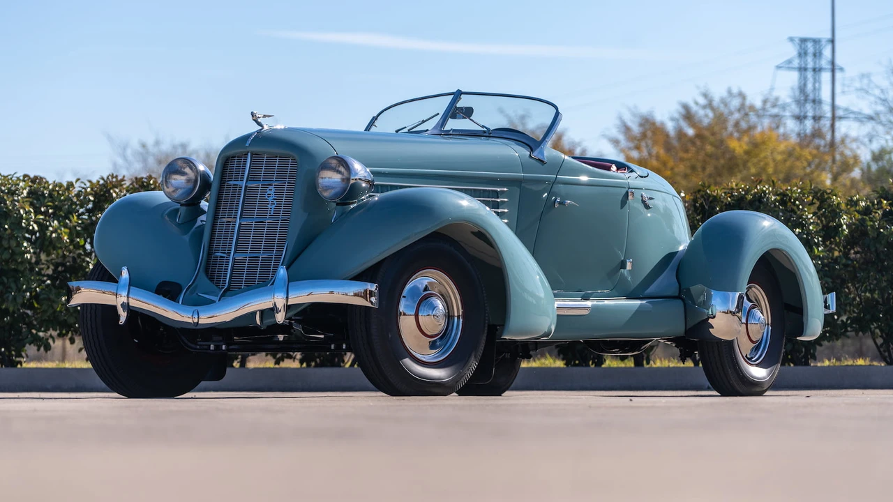 1935 Auburn Speedster - Image 12 of 28