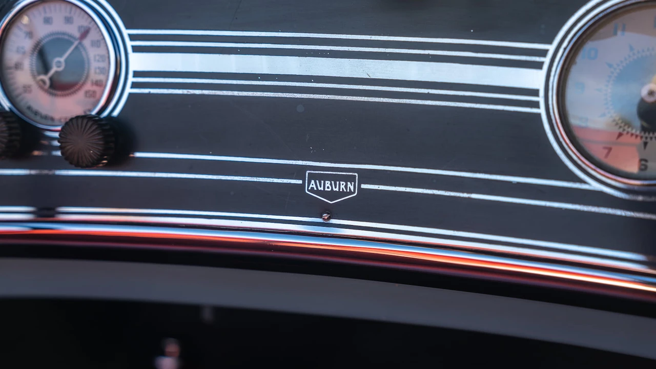 1935 Auburn Speedster - Image 20 of 28