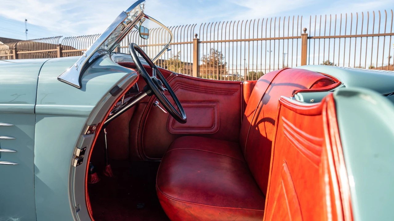 1935 Auburn Speedster - Image 22 of 28