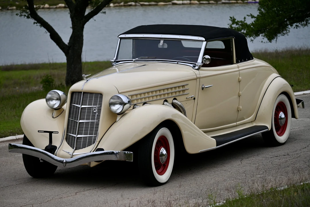 1935 Auburn Speedster - Image 24 of 31