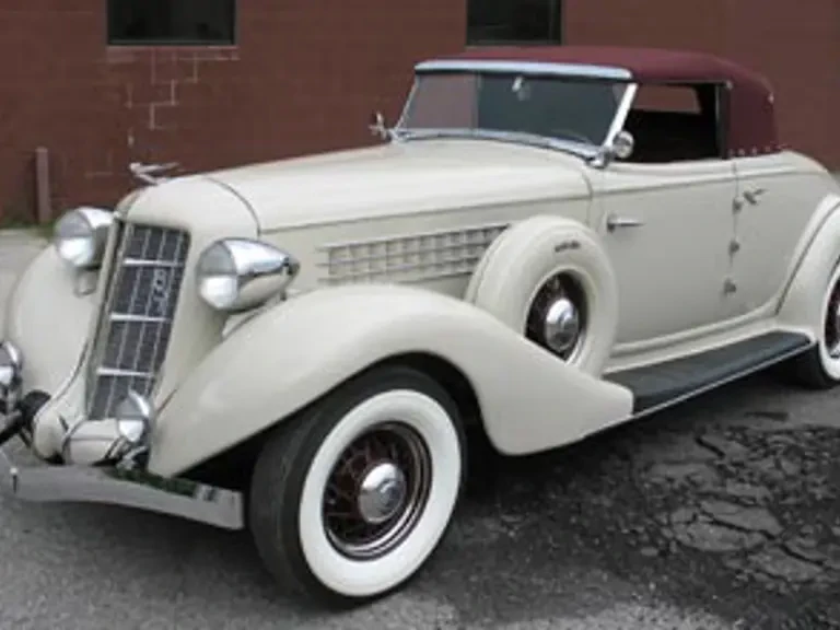 1935 Packard Eight - Image 3 of 13
