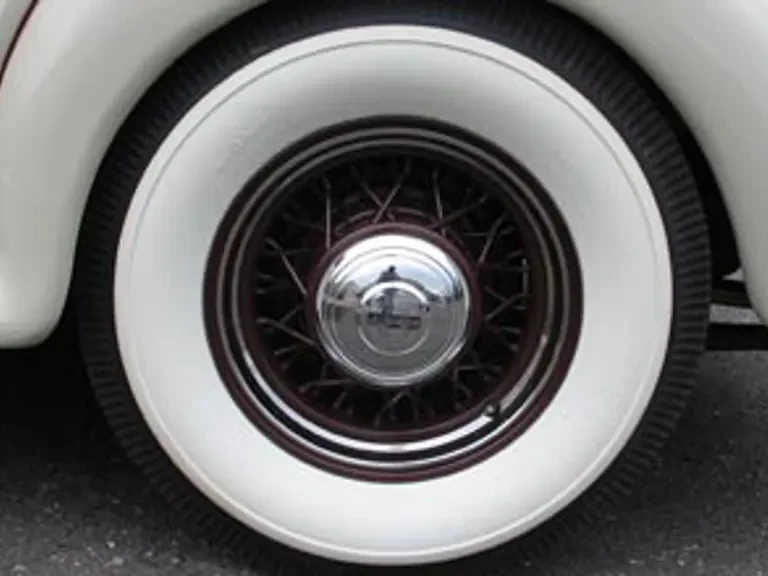 1935 Packard Eight - Image 11 of 13