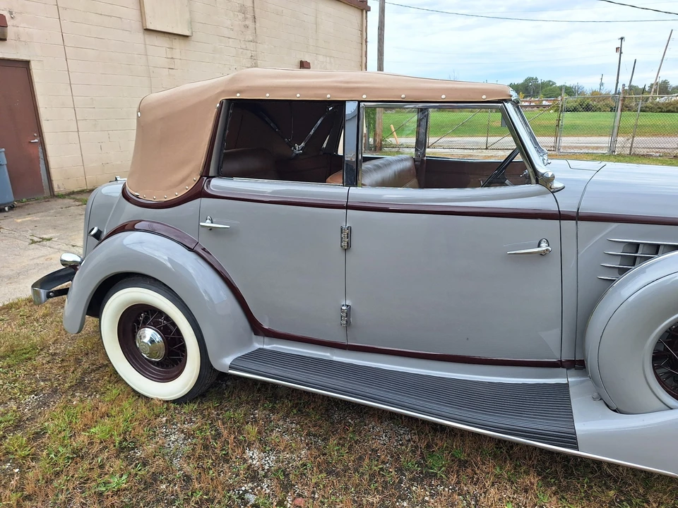 1935 Auburn Speedster - Image 11 of 31