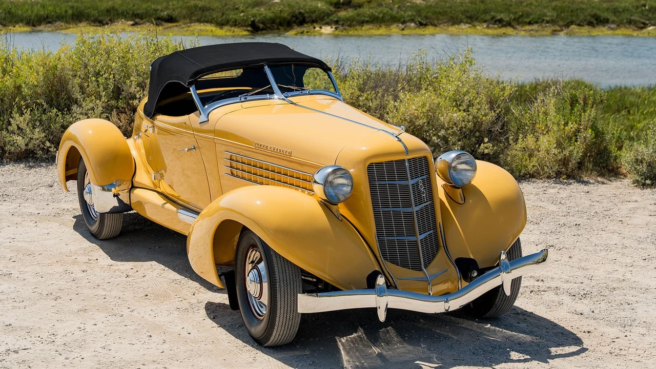 1935 Auburn Speedster - Image 12 of 31