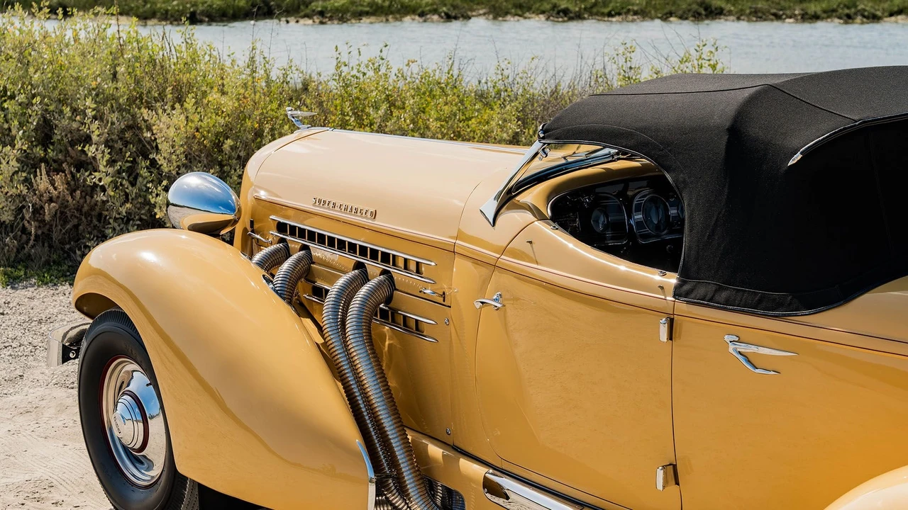 1935 Auburn Speedster - Image 25 of 31