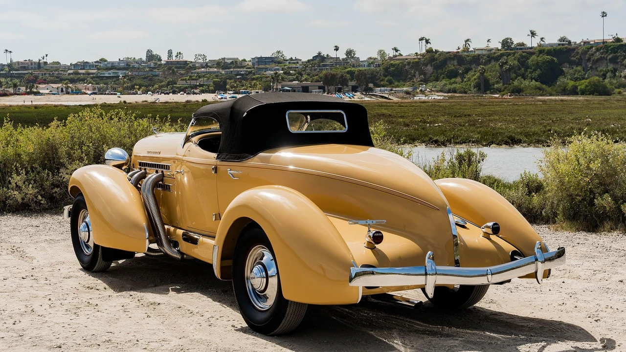 1935 Auburn Speedster - Image 21 of 31