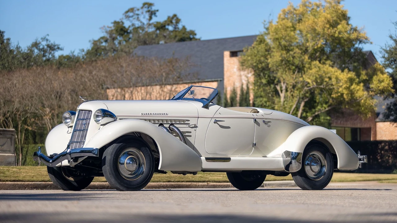 1935 Auburn Speedster - Image 11 of 31
