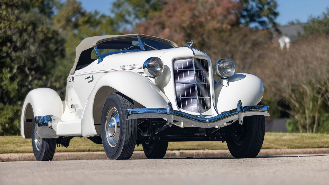 1935 Auburn Speedster - Image 31 of 31