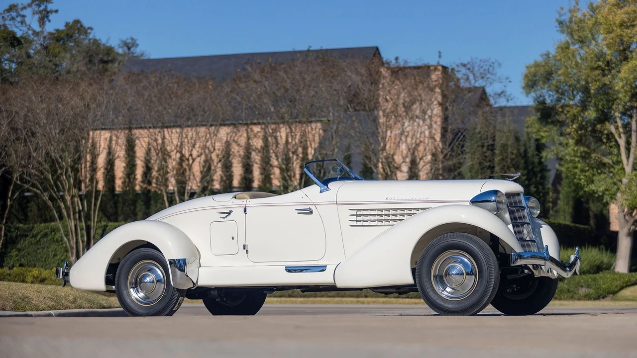 1935 Auburn Speedster - Image 16 of 31