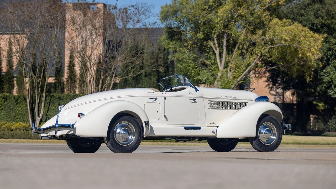 1935 Auburn Speedster - Image 17 of 31