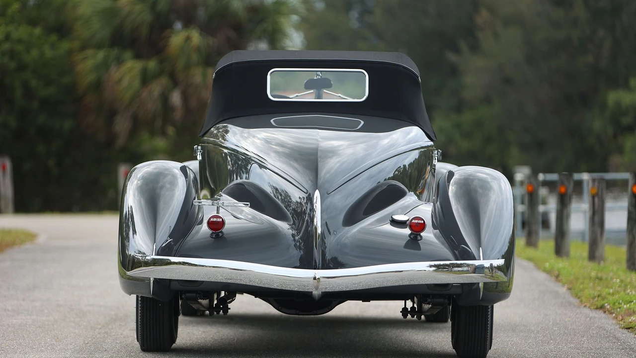 1935 Auburn Speedster - Image 10 of 31