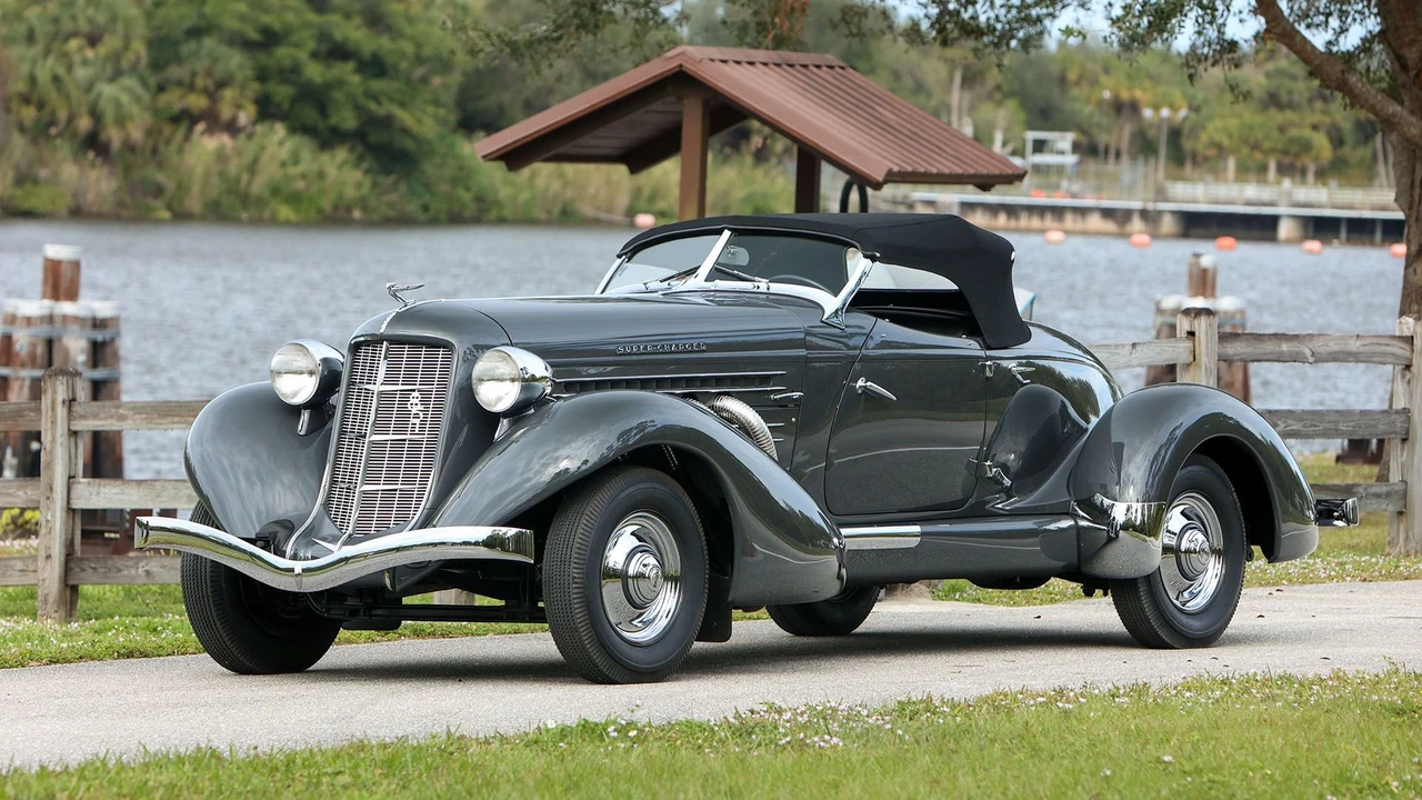 1935 Auburn Speedster - Image 8 of 31