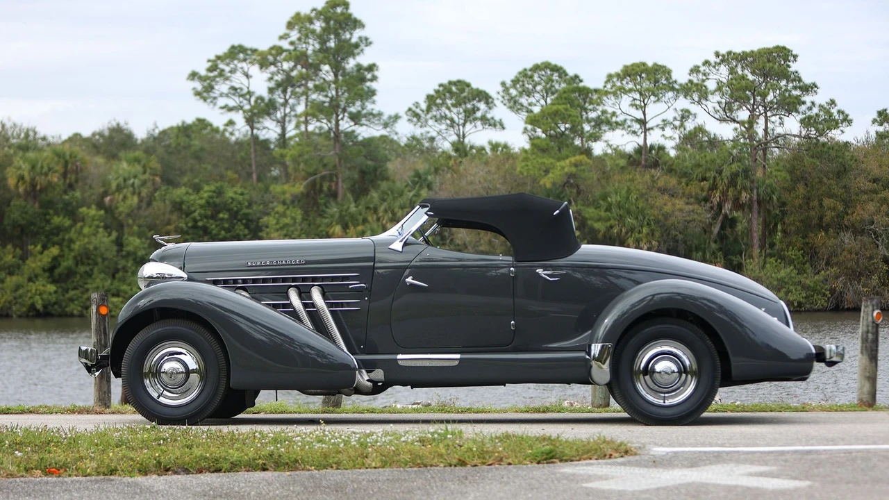 1935 Auburn Speedster - Image 9 of 31