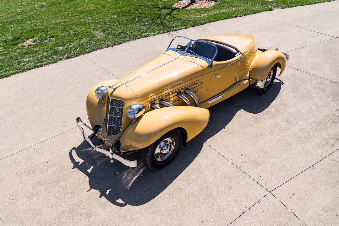 1935 Auburn Speedster - Image 16 of 31