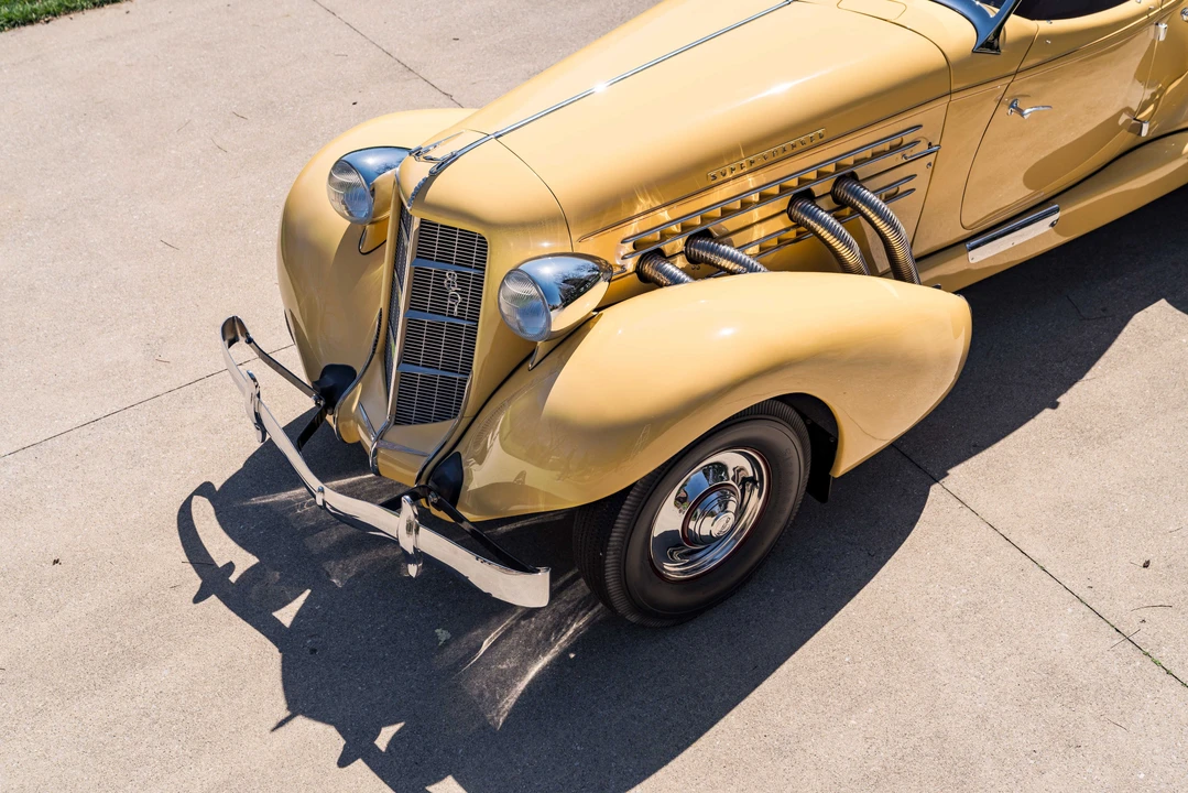 1935 Auburn Speedster - Image 15 of 31