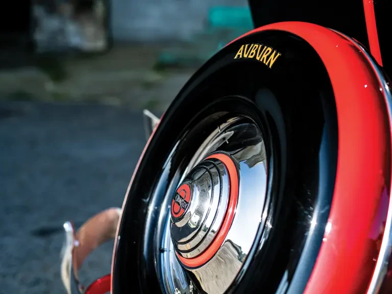 1935 Auburn Speedster - Image 22 of 28