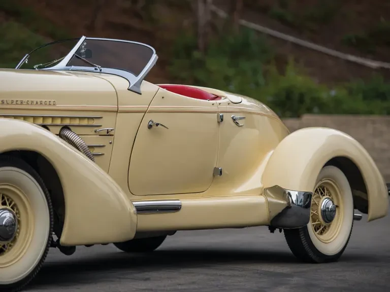 1935 Auburn Speedster - Image 13 of 31