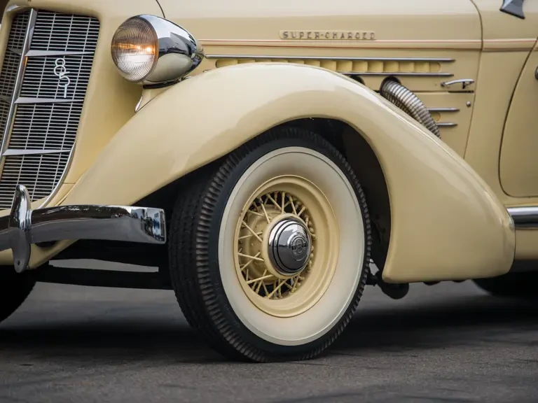 1935 Auburn Speedster - Image 12 of 31