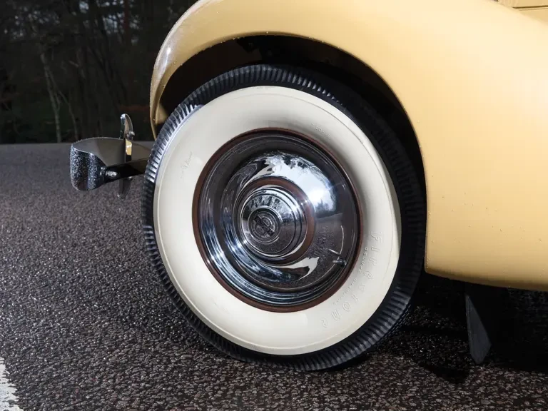 1935 Auburn Speedster - Image 9 of 26